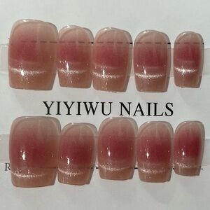 [S] 10Pcs Wearable Press on Nail Full Cover Short French Silver Pink Cat Eye